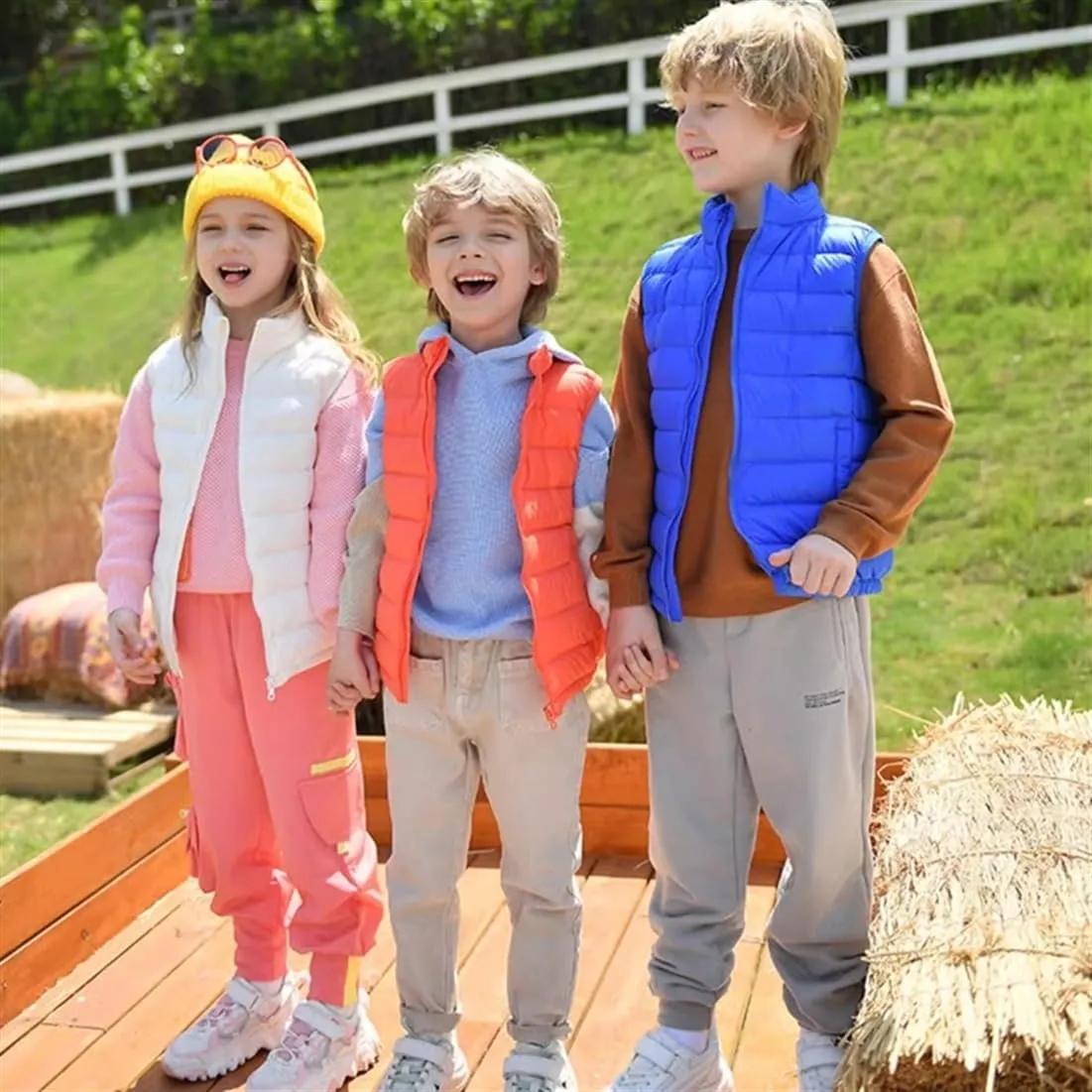 Boys Girls Lightweight Down Vest, Winter Warm Zip Up Sleeveless Vest, Water-Resistant Packable Puffer Jacket
