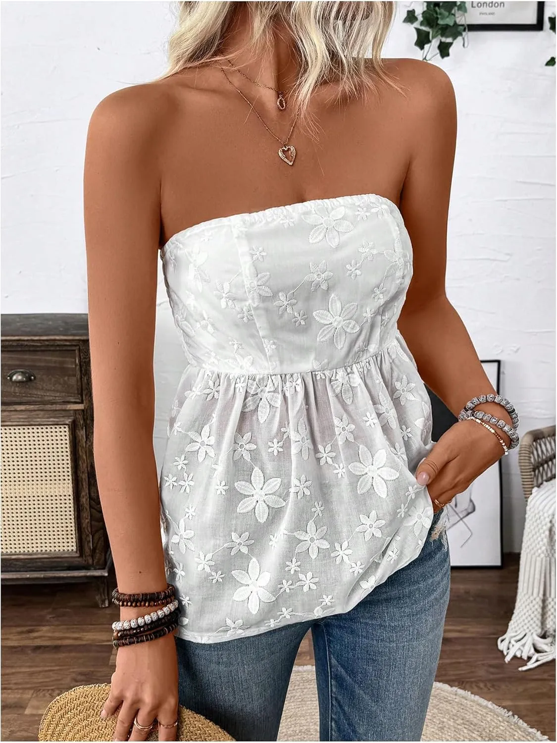 SweatyRocks Women's Strapless Sleeveless Floral Embroidery Tube Tops Smocked Summer Boho Tops
