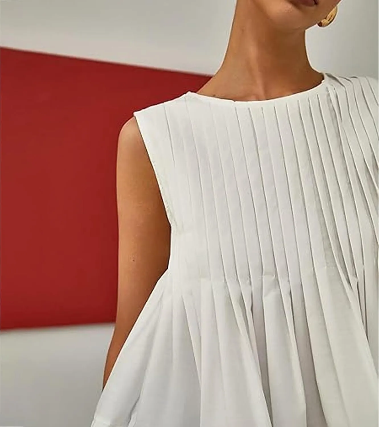 Women's Pleated Peplum Sleeveless Blouses Babydoll Ruffle Hem Tank Tops Y2K Round Neck Blouse Shirt